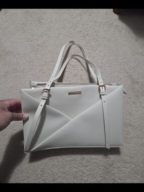 NWOT House of Harlow 1960 White Geometric Envelope Crossbody Shoulder Bag Cream